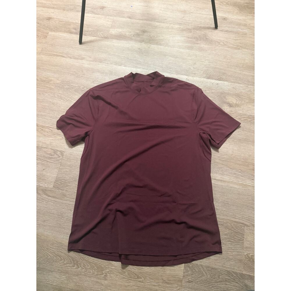 Lululemon Metal Vent Tech Training Shirt Burgundy Athletic Men's Size XL - Picture 2 of 4
